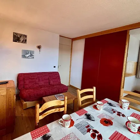 2 Pieces Pour 5 Pers, Cuisine Equipee, Proche Remontees Mecaniques - Fr-1-353-78 La Plagne